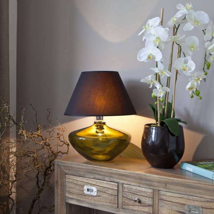 Signature Home Collection GmbH - Wholesale Accent/Desk Lamp - Green round glass table lamp with glass lamp shade3