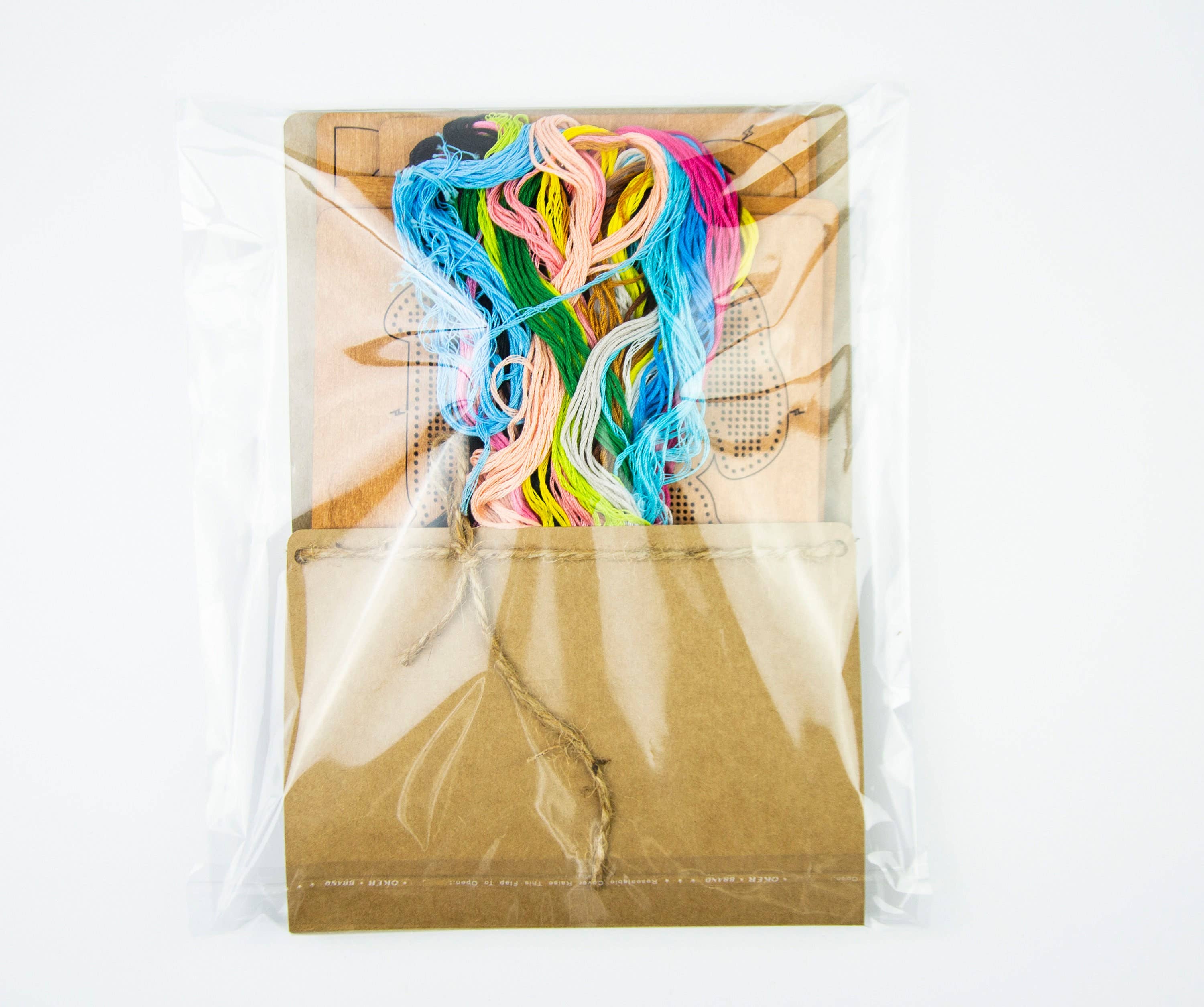 Embroidery craft – wholesale Embroidery/cross-stitch supplies – Easter Egg Stand Embroidery Kit with Plywood Base4