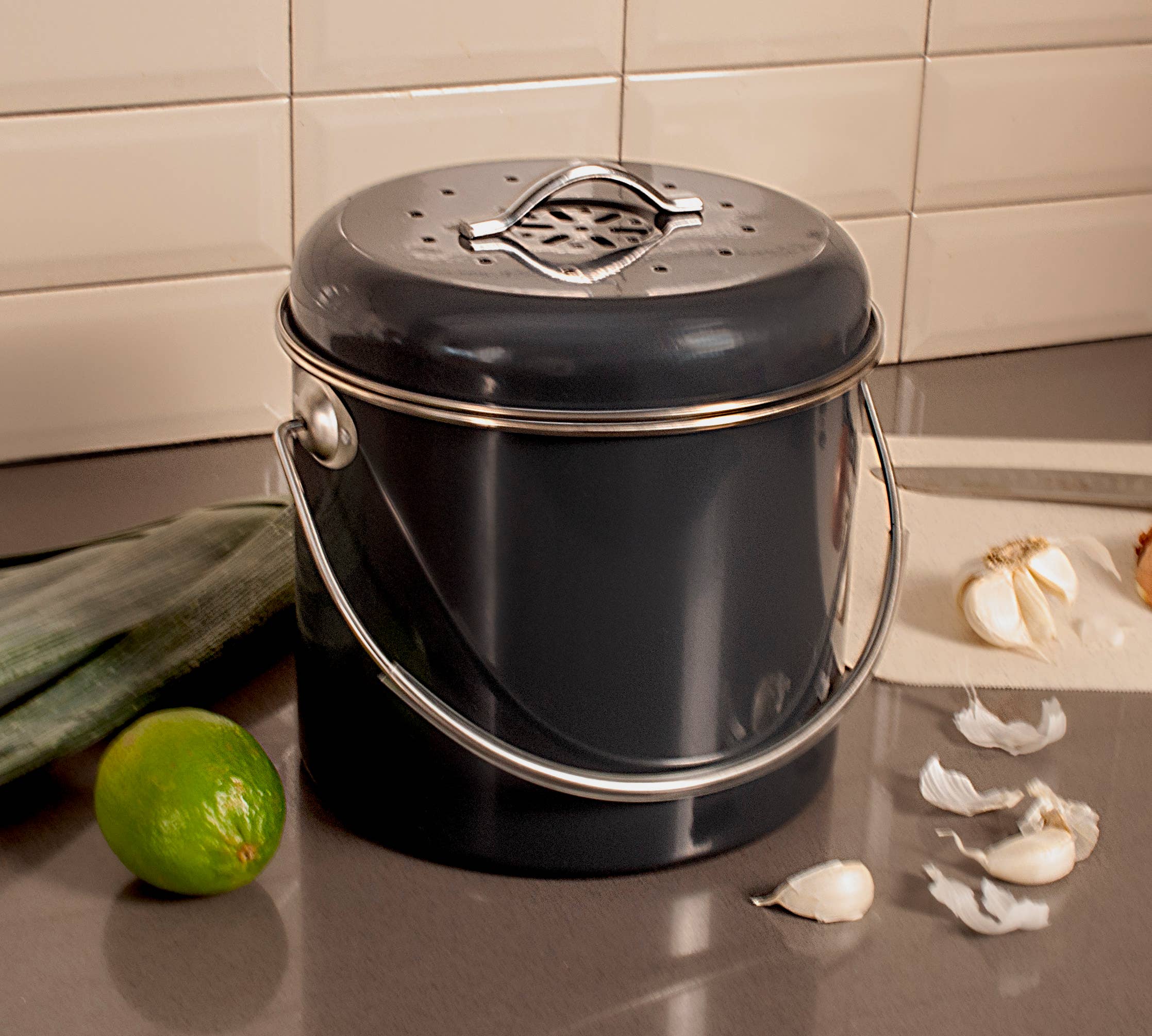 KITCHEN BASICS Compost Bin Grey w/Charcoal Filter 9x7" 5.8Q for wholesale on Faire4