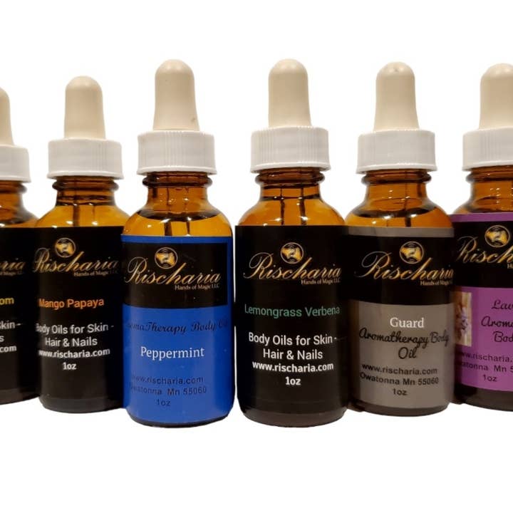 Huiles corporelles de luxe pour le visage, la peau, les cheveux et les ongles pour la vente par Rischaria Hands Of Magic LLC