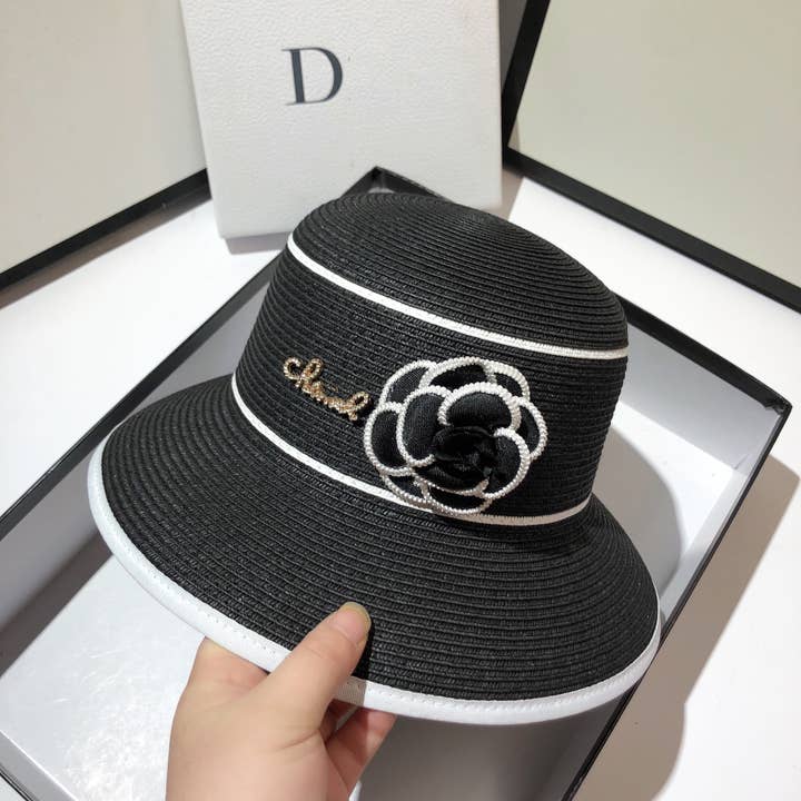 PEACH ACCESSORIES - Wholesale Straw Hat - Women's - Straw Hat with Camellia Detail WA2055