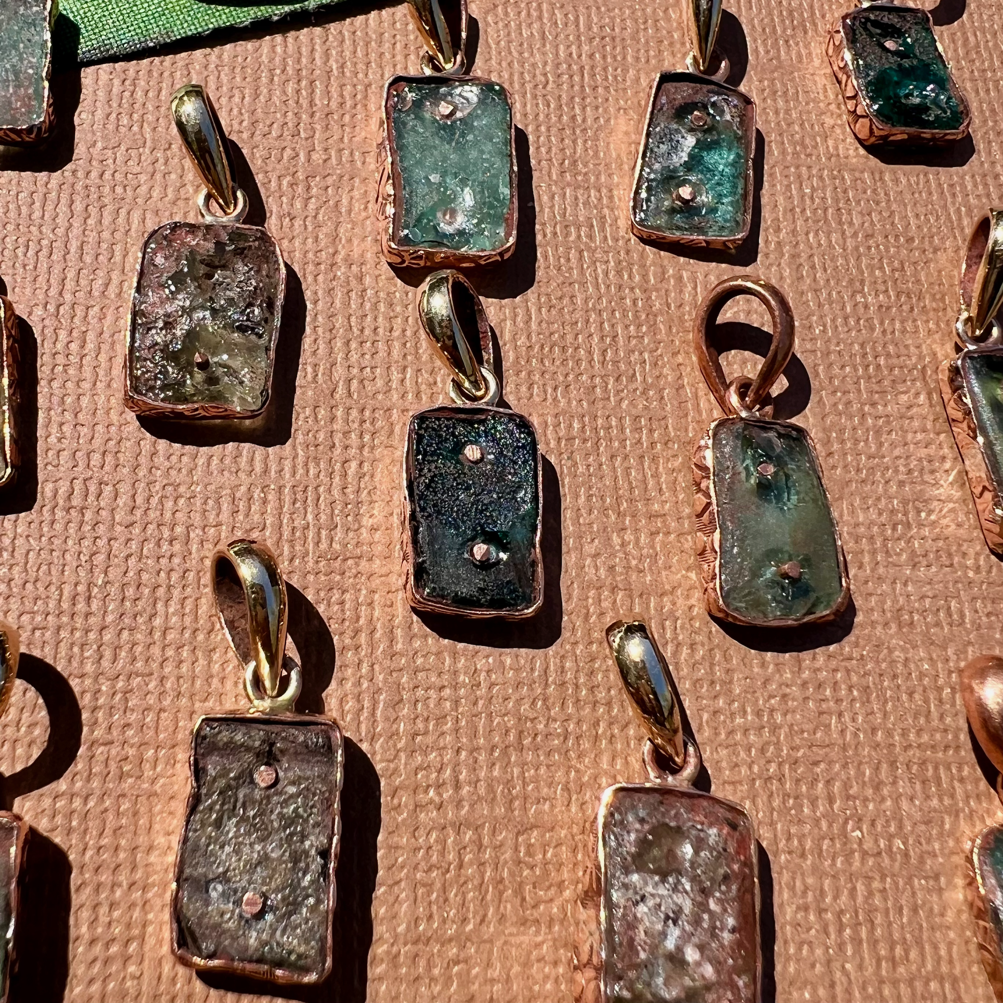 Bead Goes On – wholesale Beads – Silk Road Roman Glass Pendants Rectangle Set in Copper2