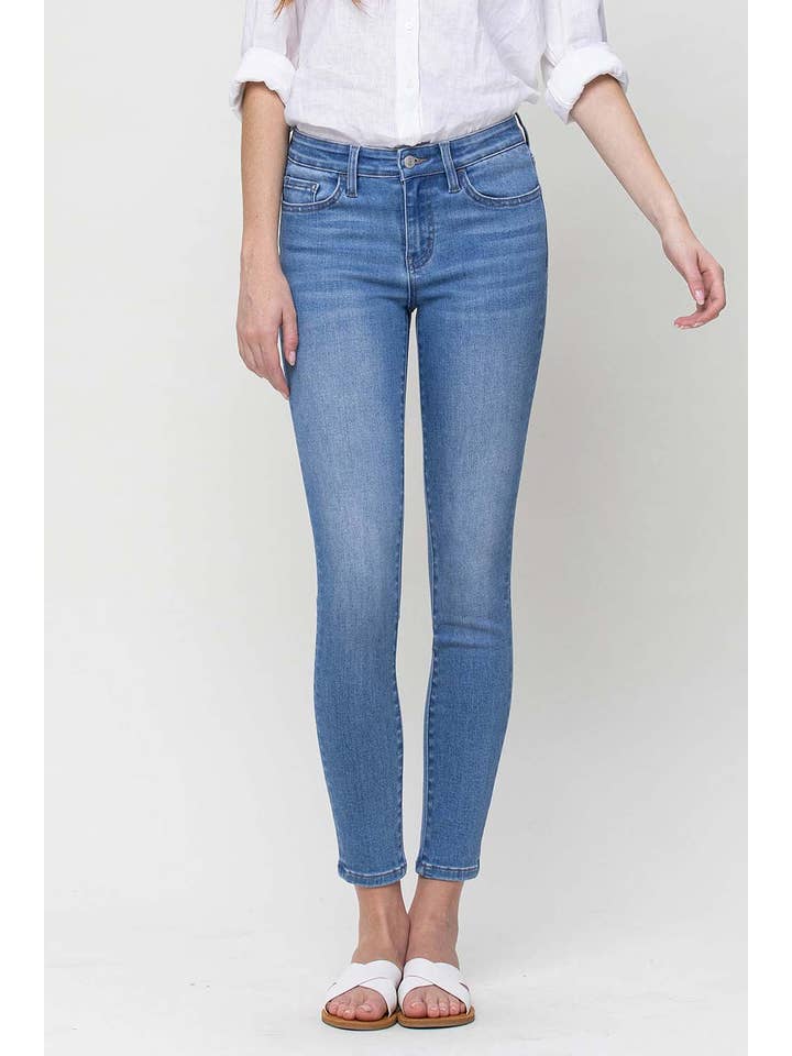 LIGHT WASH MID RISE ANKLE SKINNY JEANS V2423L for wholesale on Faire