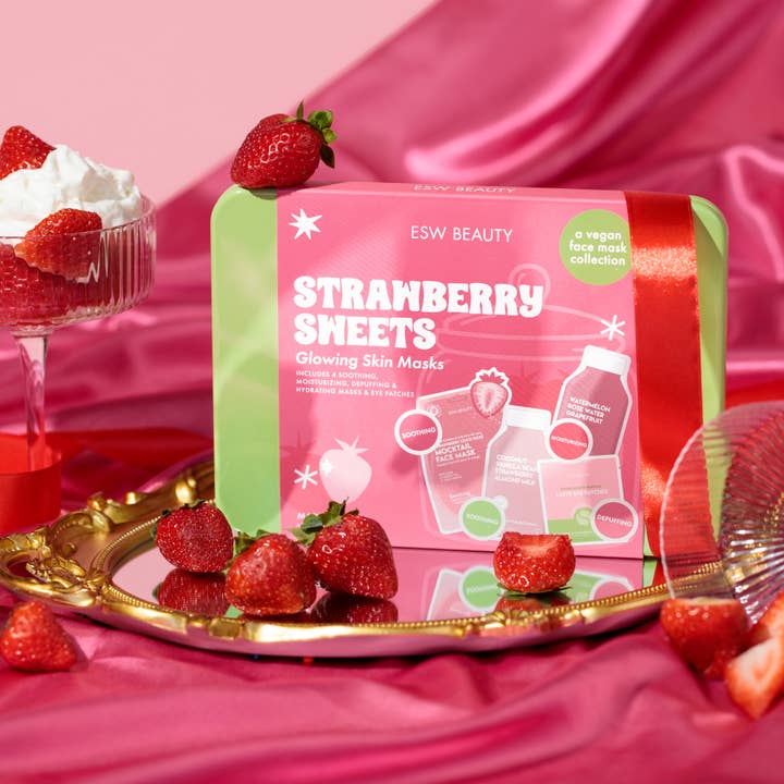 ESW Beauty - Wholesale Skincare face mask - Strawberry Sweets Skincare Treats Set1