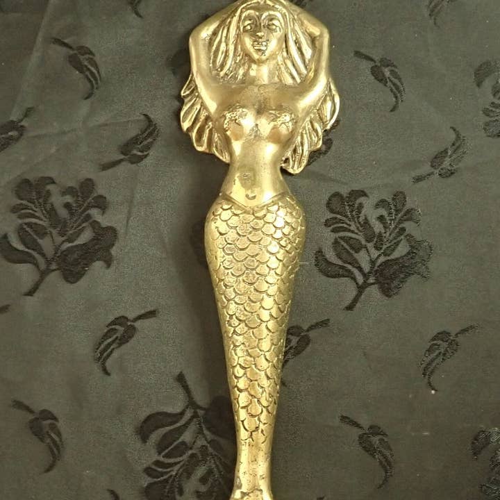 Mermaid double hook at fins for wholesale by Ubud Glass