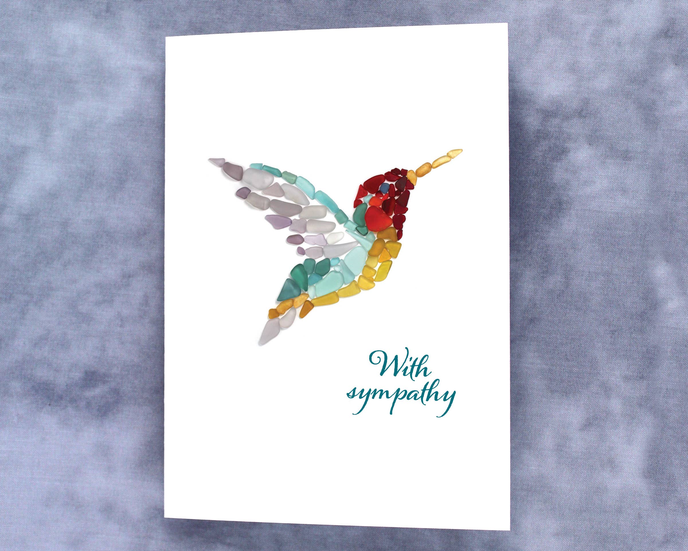 Beachcombing / Etched by the Sea - Vente Carte de condoléances - Carte Colibri en verre de mer « Avec sympathie »1