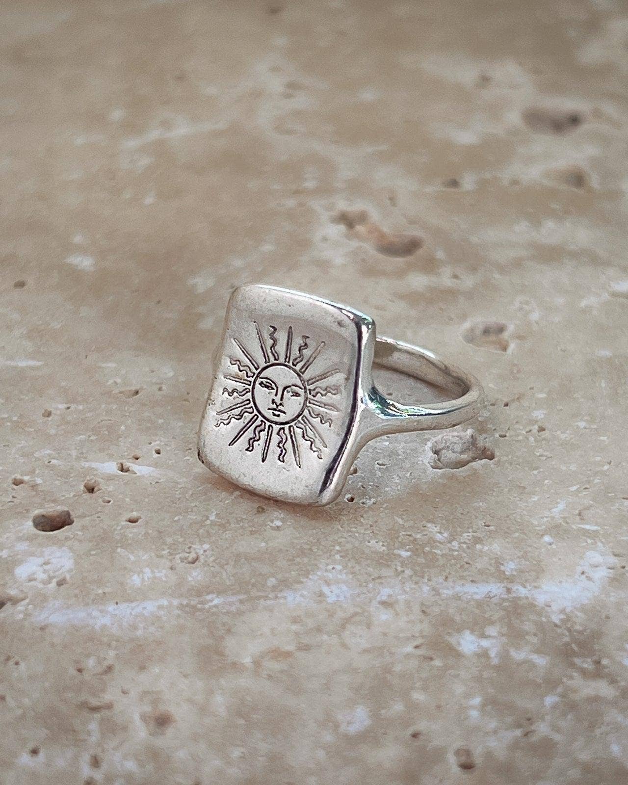 Dea Dia – wholesale Cocktail/Statement Ring – Sol Tarot Ring - Silver6
