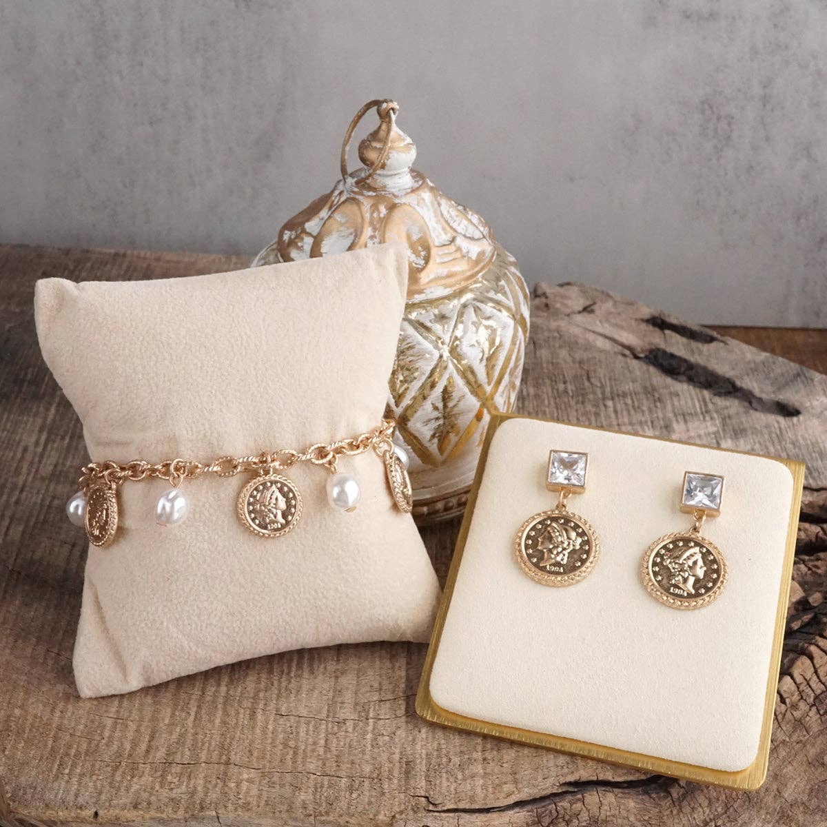 PennyLine inc - Wholesale Charm/Dangle Bracelet - Starlit Relics – Coin & Pearl Charm Bracelet2