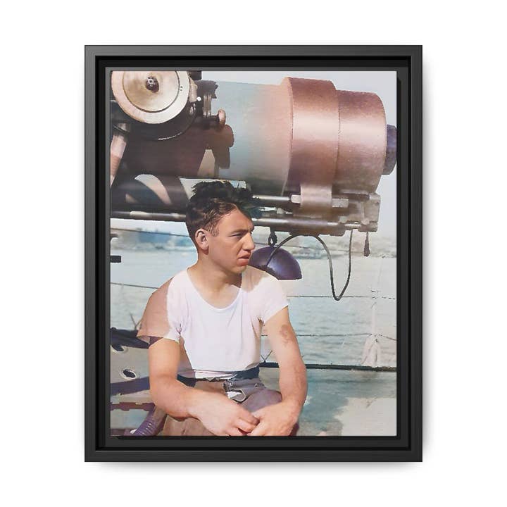 celibataire 026 | Ingelijste Vintage Foto - Matte Canvas voor wholesale door Walt & Pete