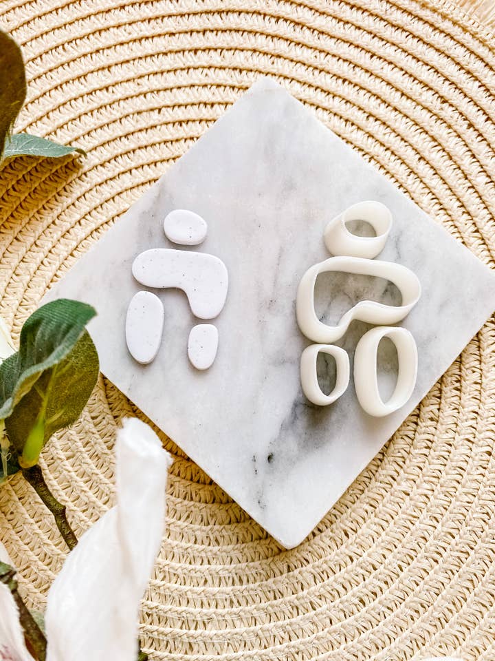 Organic Statement Ausstecher-Set, baumelnd für den Großhandel von Tera Clay