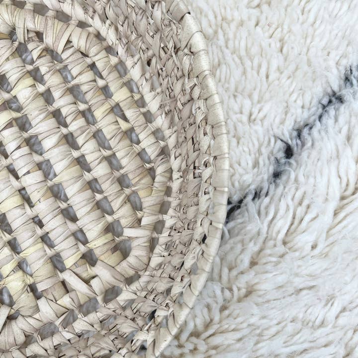 HandHappiness - Wholesale Basket - Palm leaf braided round basket / wicker fruit basket.