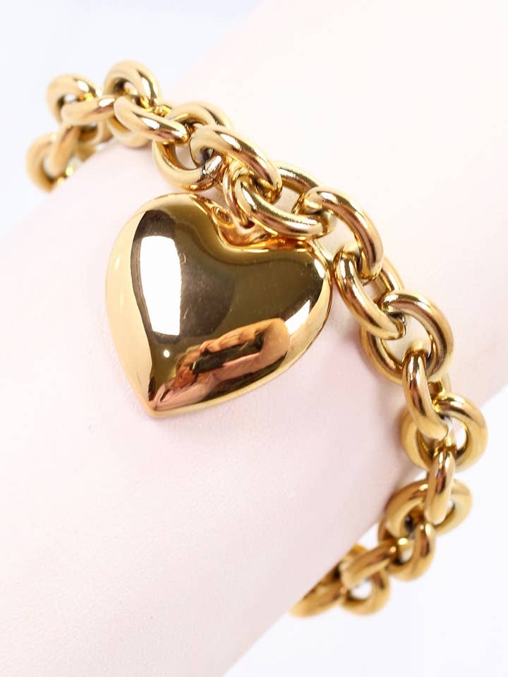 Bracelet Charm Cœur Hartley Or pour la vente par Caroline Hill