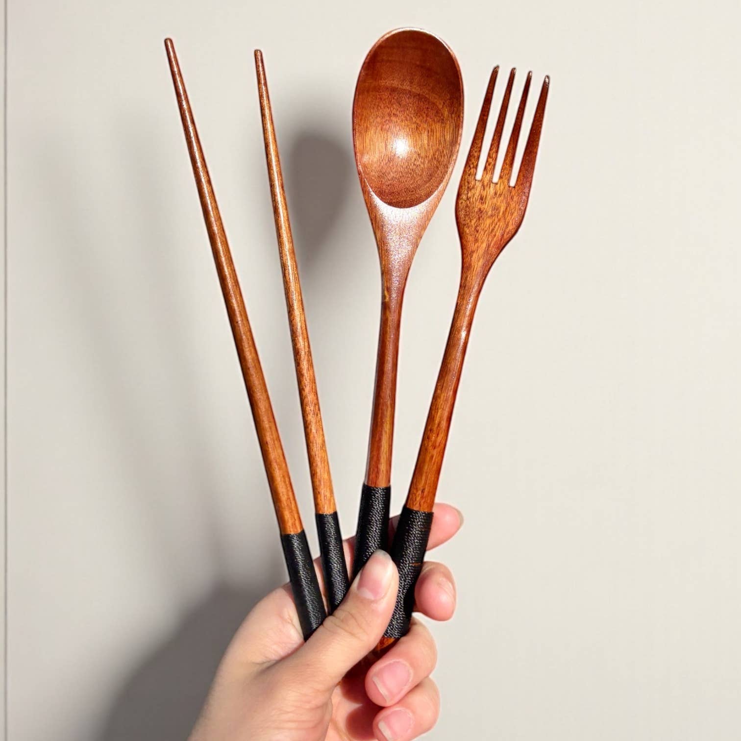 Bamboo Switch – wholesale Assorted cutlery set – Coconut Utensil Cutlery Set | Faire Market Bestseller6