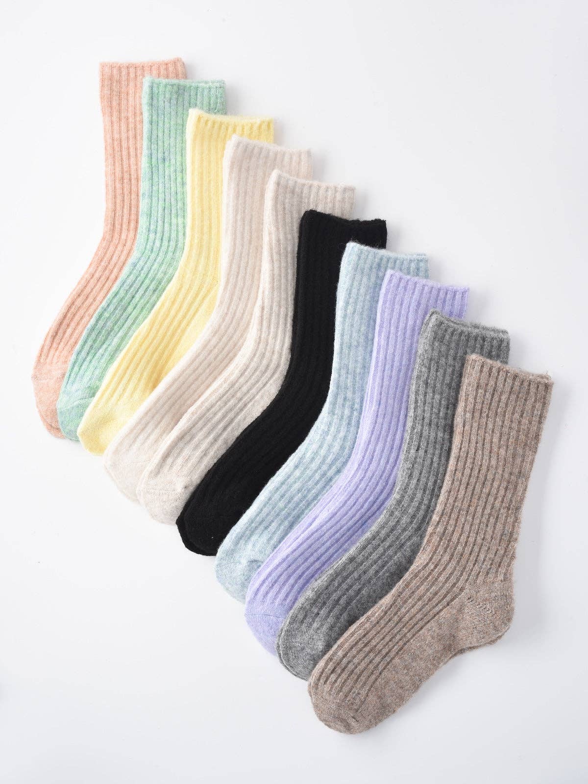 Funkyrel® Atzbranding Limited - Wholesale Socks - Women's - Rufia - 5-Pair Set of Solid Color Wool-Blend Socks2