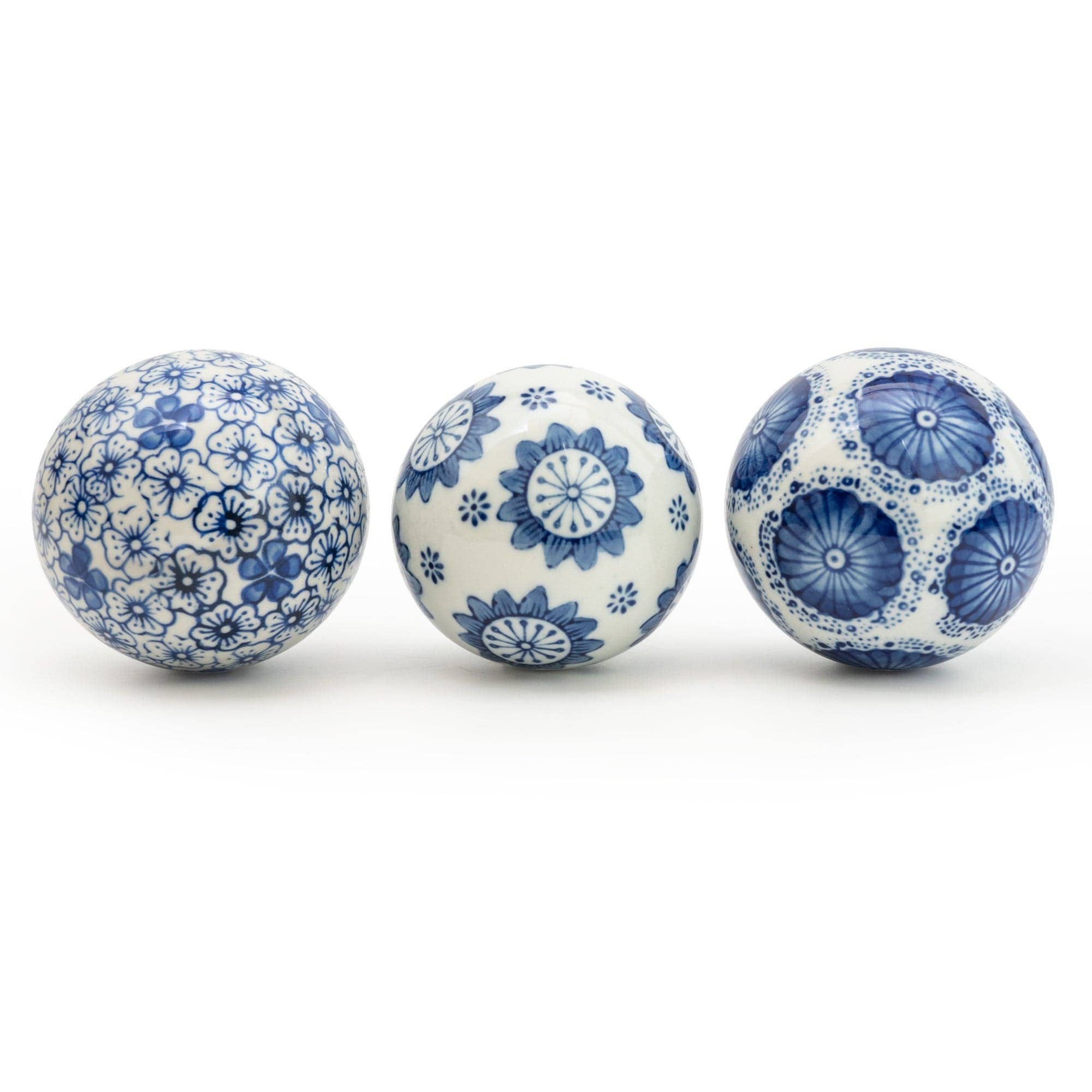 Candlelight Products Ltd – wholesale Decorative tabletop object – Sumatra Blue & White Assorted Small Decorative Ball 7cm 6PK3