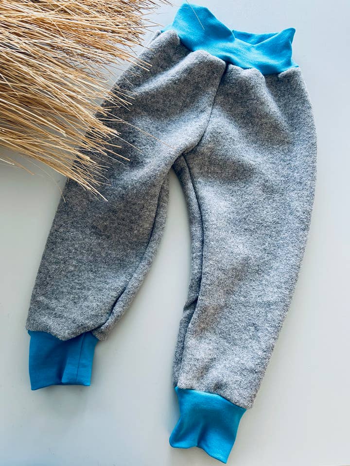 Küstenfieber® - Wholesale Pants - Kids - Growing wool walk pants for baby & child, camel beige11