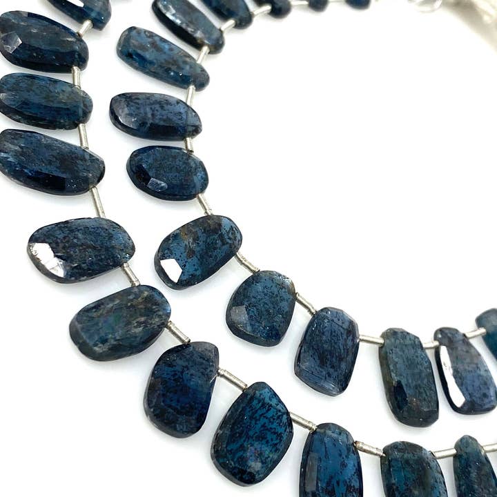 Perlas raras de cianita de musgo índigo de 7 pulgadas, cuentas en rodajas de cianita natural con forma elegante, grado AAA, 10 x 6 mm - 16 x 9 mm para venta al por mayor de Akstar Gems