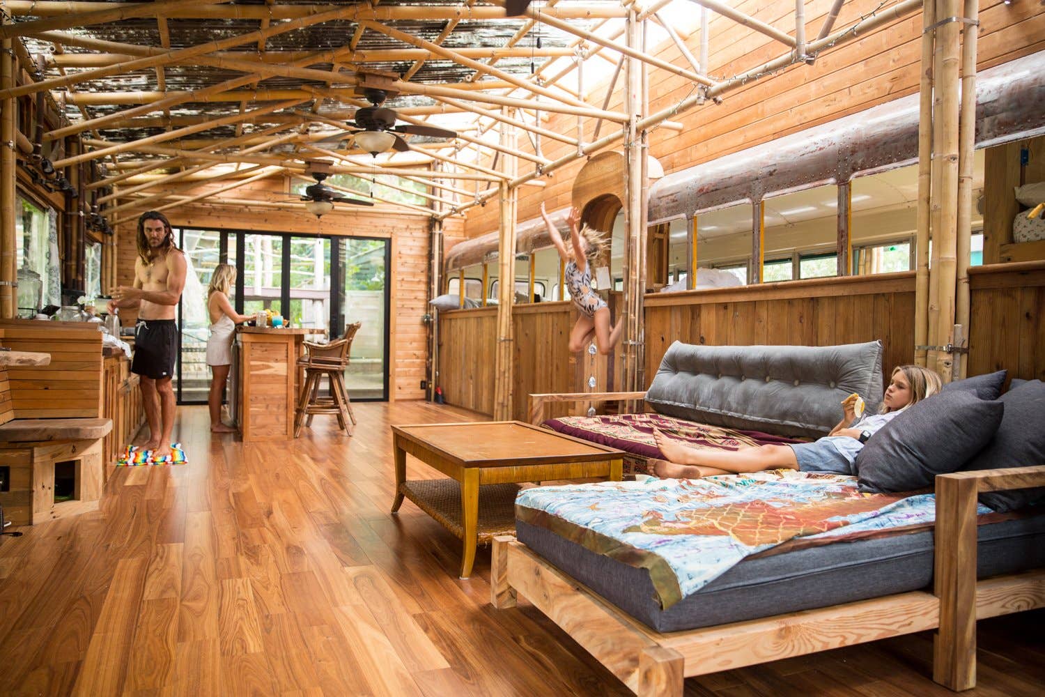 gestalten & teNeues - Wholesale Home & Garden Book - Surf Shacks Vol. 212