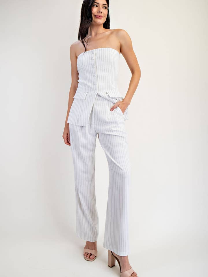 Ct6145 Nadelstreifen Gewebtes Maßgeschneidertes Trägerloses Longline-Top für den Großhandel von Edit by Nine