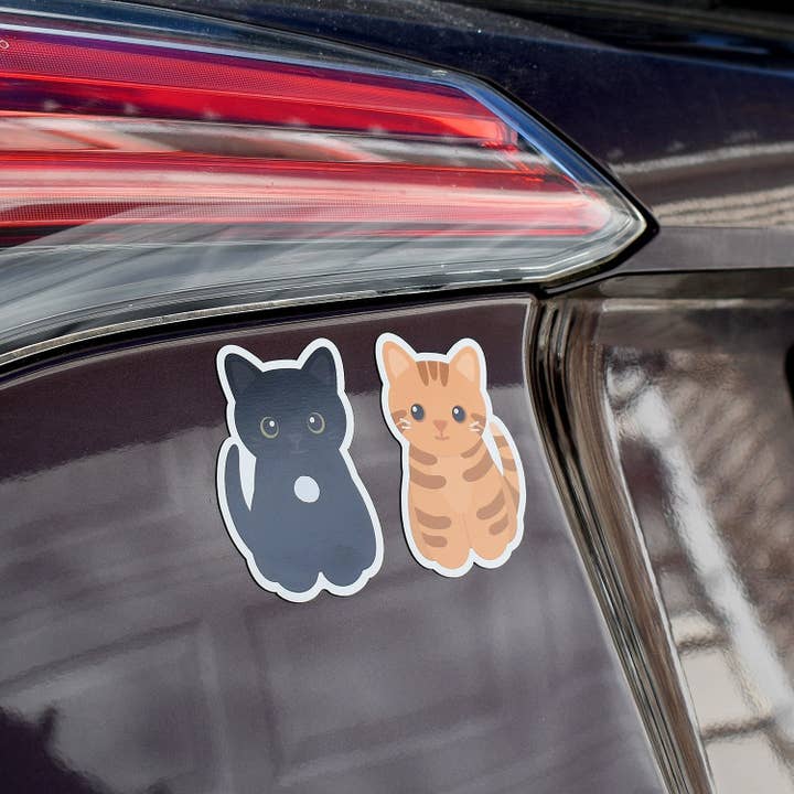 Chester and Pearl - Wholesale Magnet - Looks Like My Cat! Long-haired orange tabby tuxedo cat magnet
