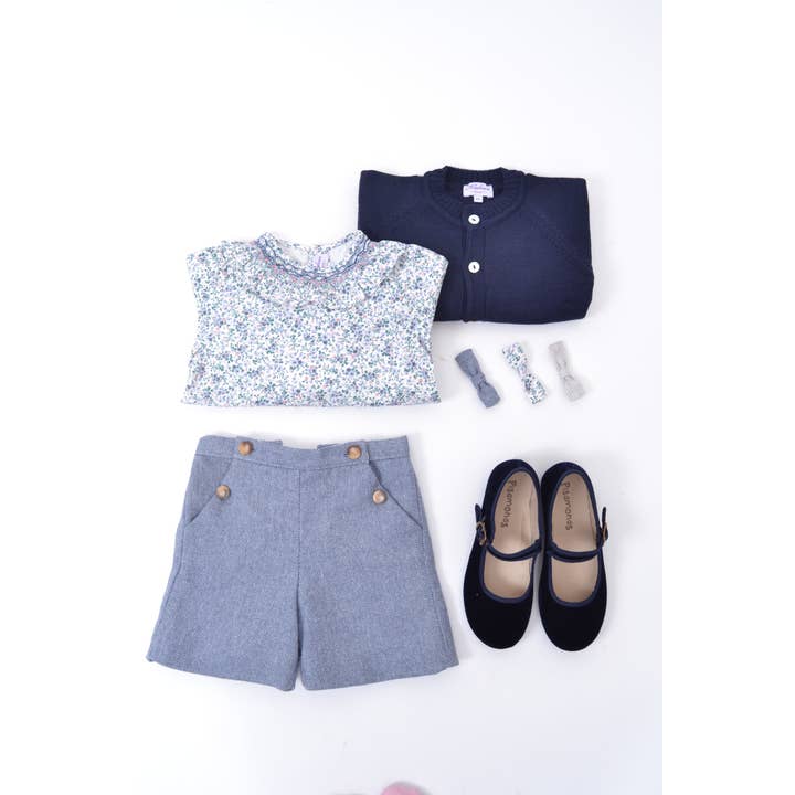 Korte Sonia in Pruisisch blauwe visgraatwol voor wholesale door Kidiwi handmade