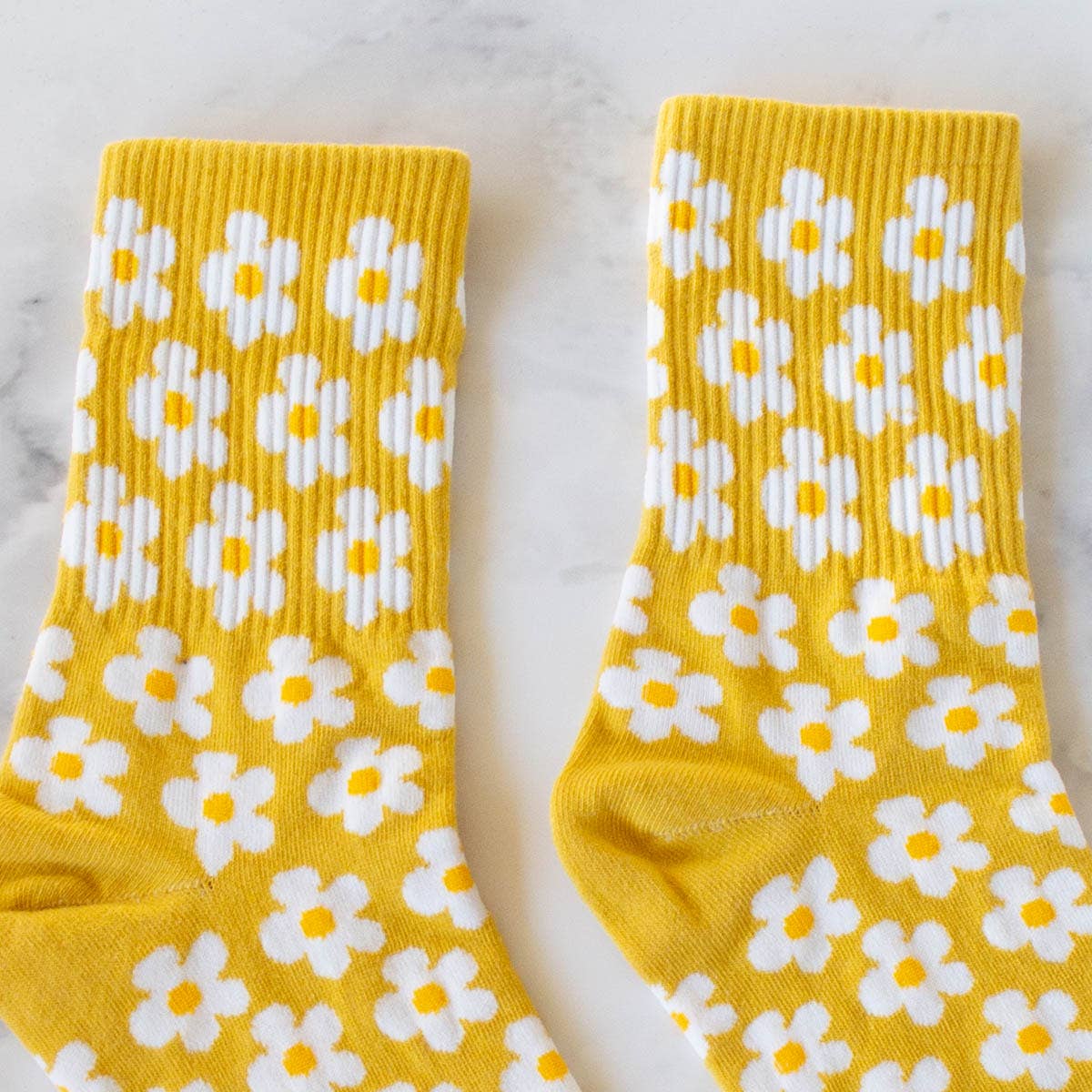 Tiepology - Wholesale Socks - Women's - Full of Daisy Casual Socks8