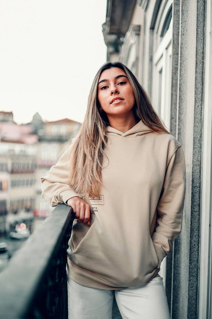 LEOPOLT x Kuckuck – Großhandel Hoodie – Unisex – Bio-Baumwolle Hoodie Unisex - Soy Bean Movement Print5