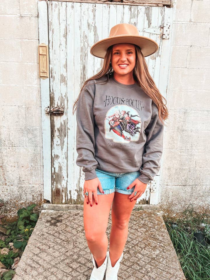 HOCUS POCUS SWEATSHIRT for wholesale by Southern Babe Wholesale