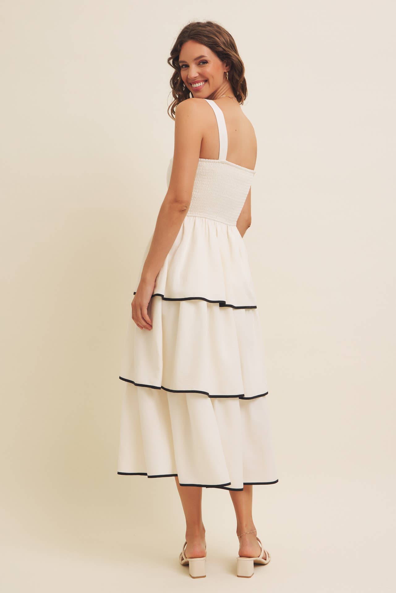 in february - Wholesale Dress - Women's - CONTRAST BINDING WITH BOW MIDI DRESS IN TIERED RUFFLES 11