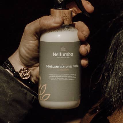 Nellumbo - Vendita all'ingrosso Strumento per la toelettatura del pelo - Cani - Balsamo Districante Naturale per Cavalli - 300 ml0