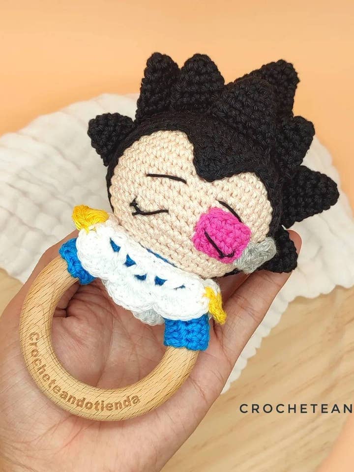 Vegeta Rattle, handgemaakt, babyspeeltje voor wholesale door Crocheteandotienda