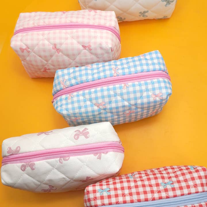JOSSLYN by wall to wall - Wholesale Makeup/Cosmetic Bag - QUILTED COTTON CHECKER BOW COSMETIC POUCH BAG | 40P5696