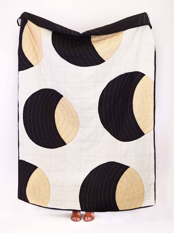 Crescent Lattice Quilt Throw - Charcoal for wholesale by Anchal