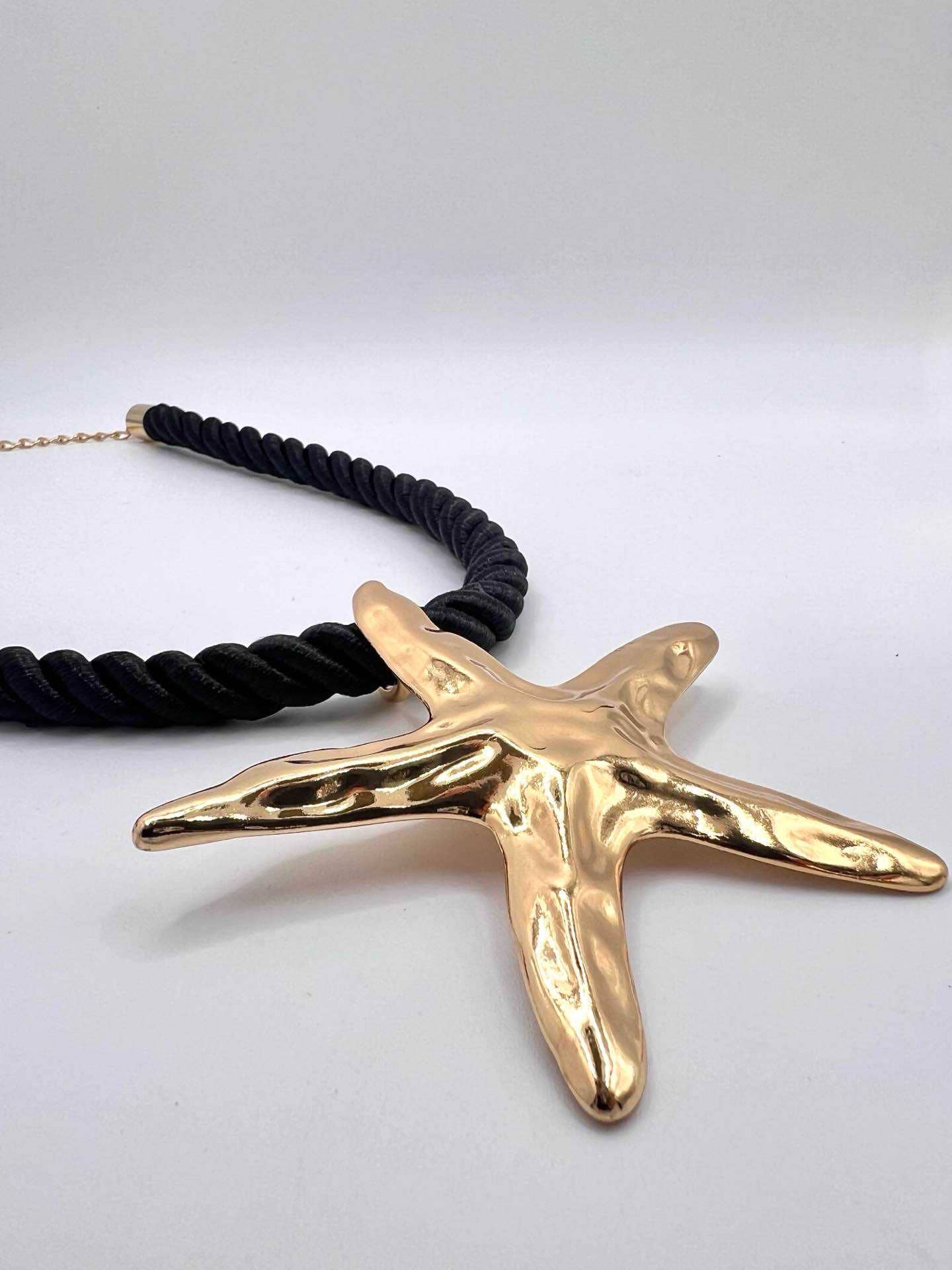 SWEET MAGIC MODA Y COMPLEMENTOS – wholesale Hänge-/berlockhalsband – Stjärnhalsband, set om 22