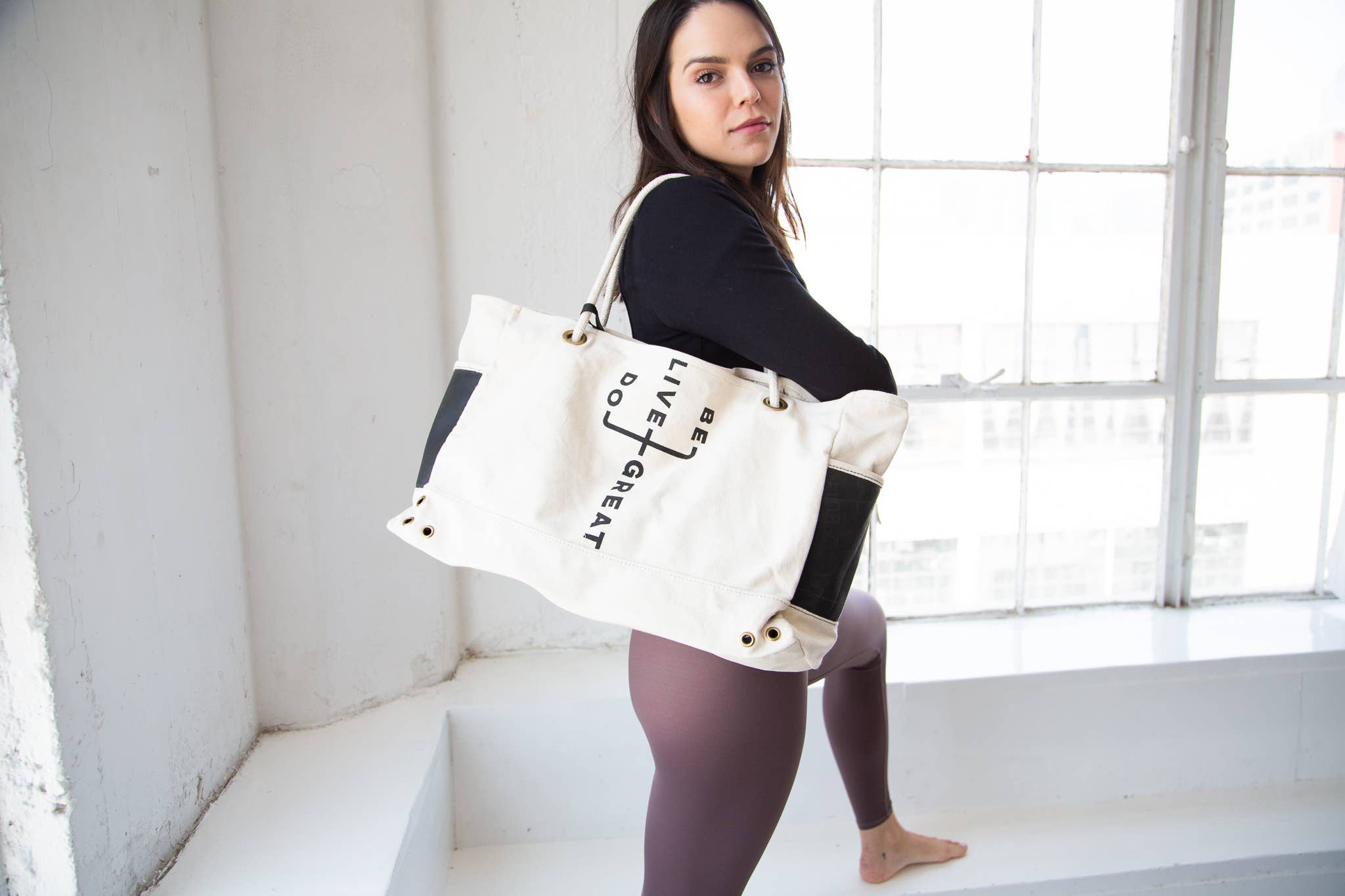 Maha Loka - Wholesale Tote Bag - Women's - Do Great Tote5