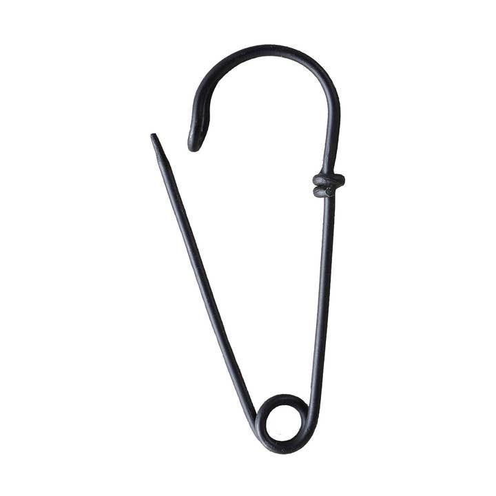 Blacksmiths Pin and other Purchase Wholesale moveis em pinho macico. Free Returns & Net 60 Terms on Faire trending on Faire.