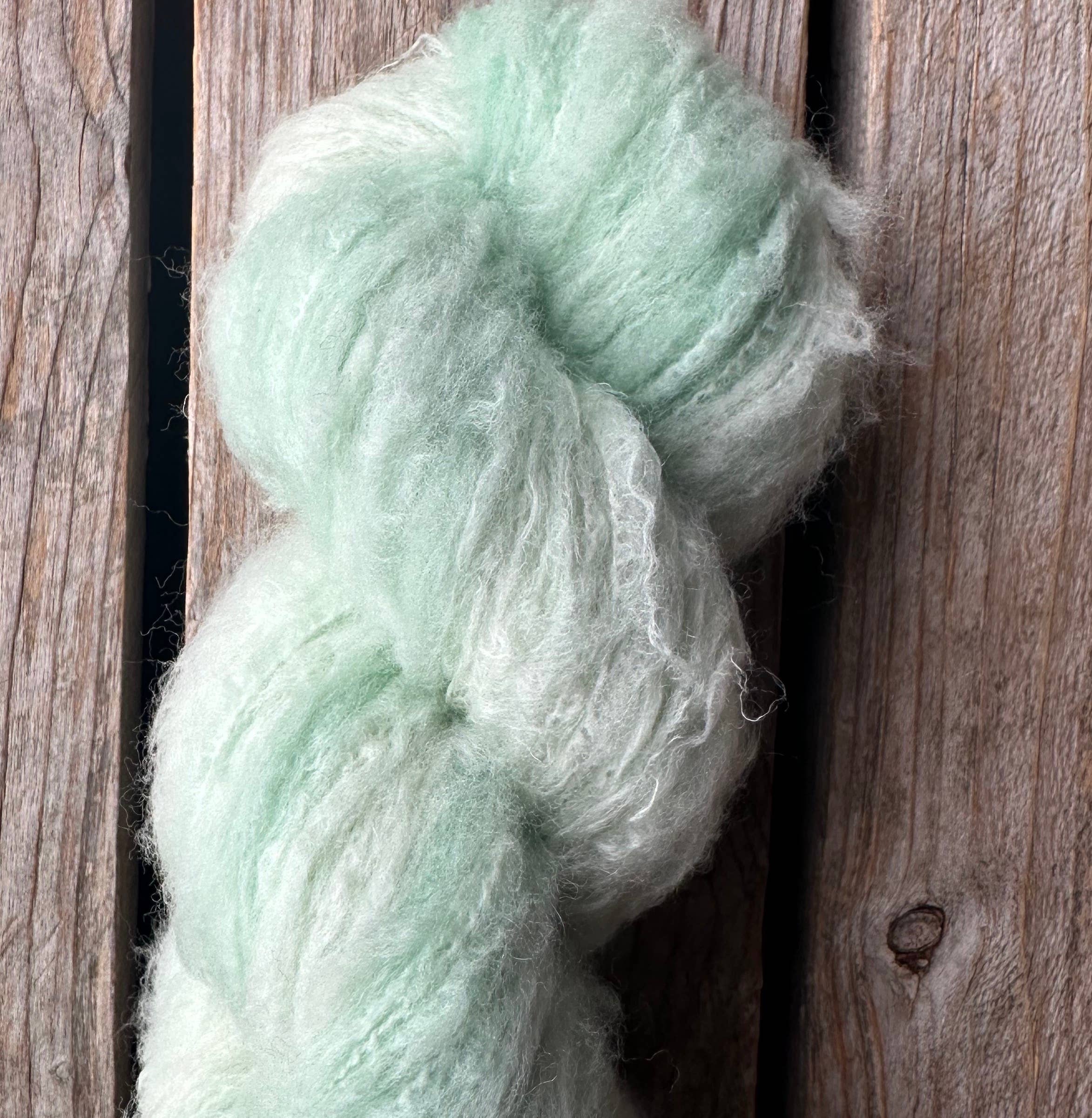 Koigu Wool Designs – wholesale Garn – Andra - Extra-fin Borstad Merinoullgarn12