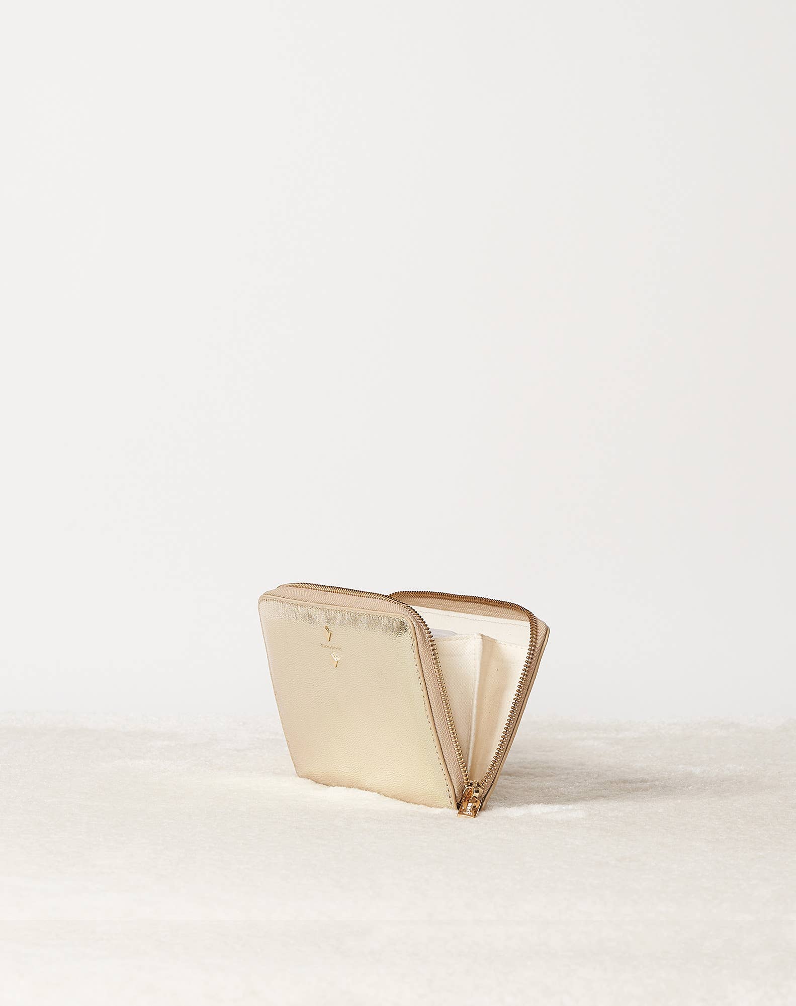 Maradji - Wholesale Wallet - Women's - WALLET LEO GOLDEN LEATHER3