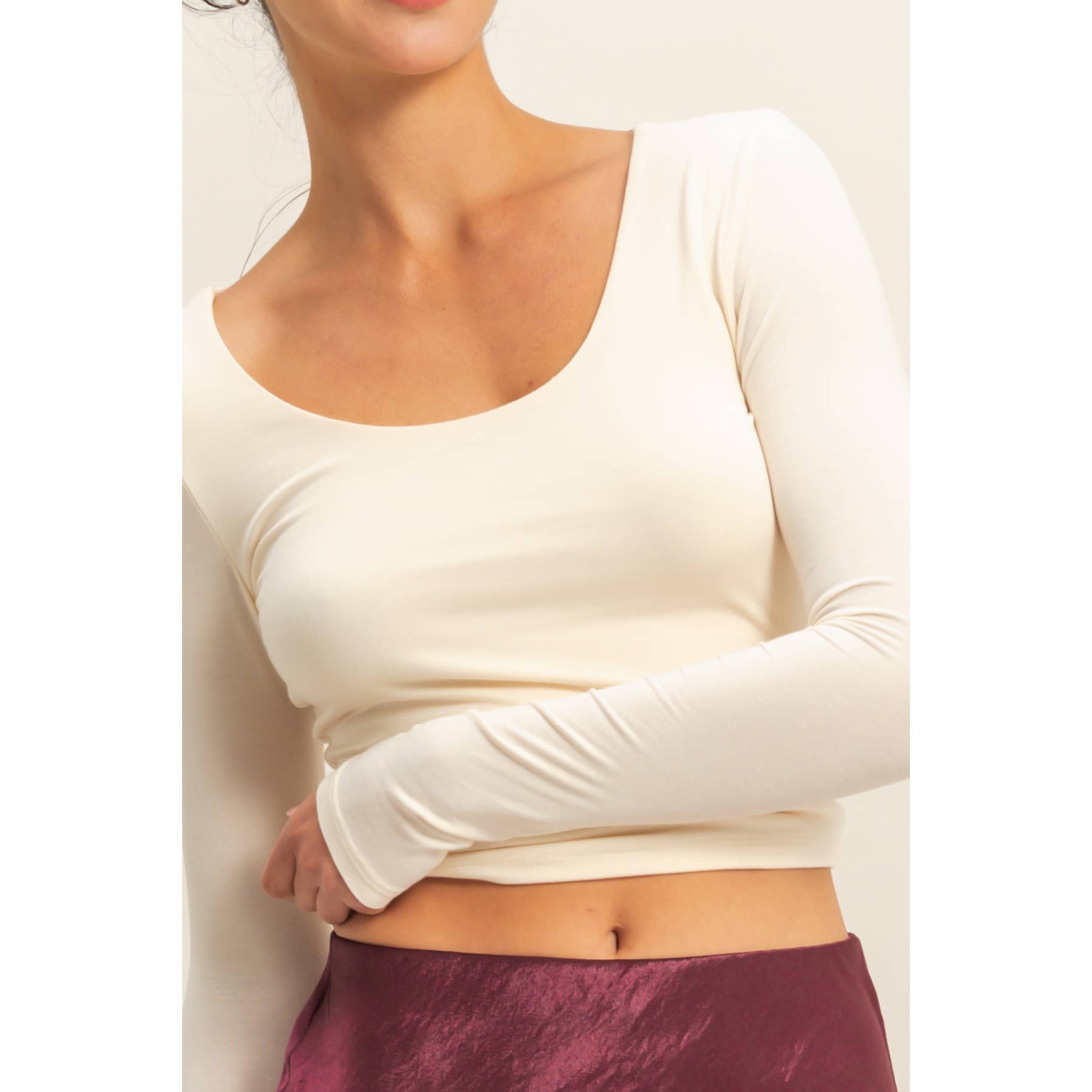 HYFVE - Wholesale Knit Top - Women's - Scoop Neck Long Sleeve Crop Top14