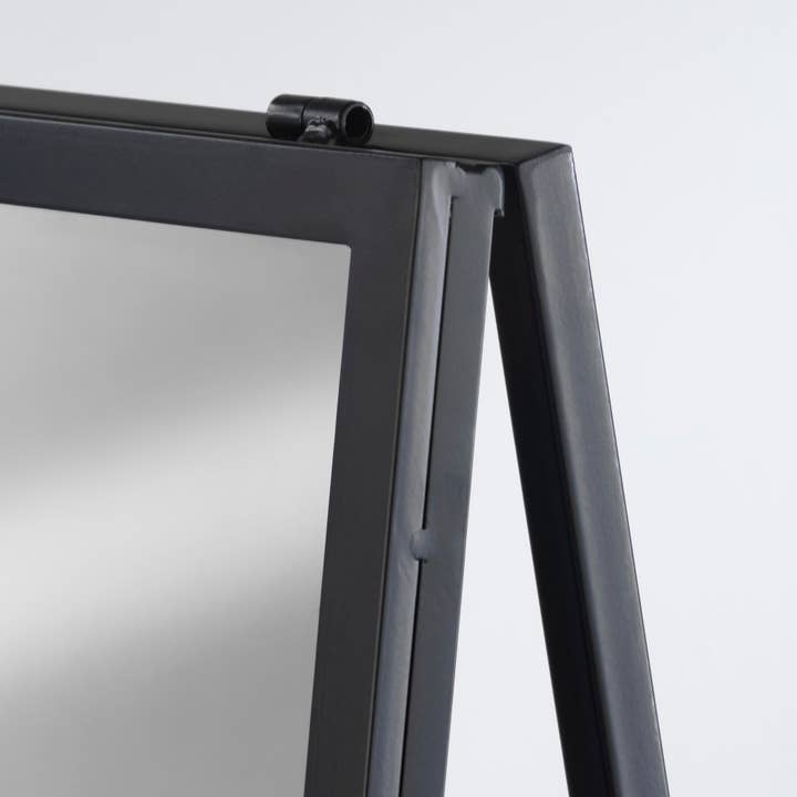 Tripar International - Wholesale Floor mirror - Floor Mirror with Ladder Back2