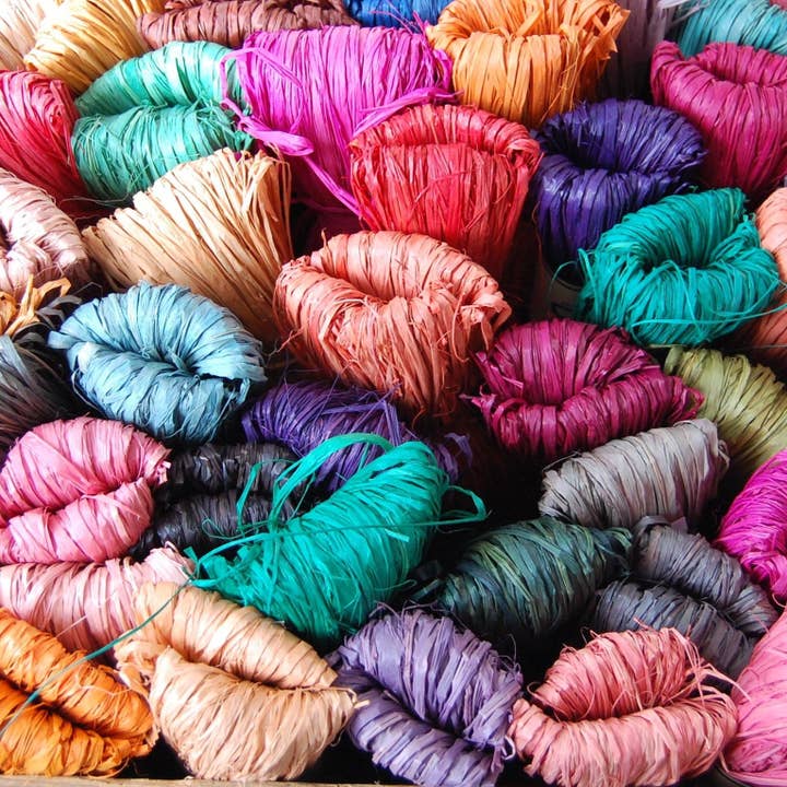 Nutscene Twines Ltd - Wholesale Craft Supplies - Natural Raffia For Gift Wrapping and Craft47