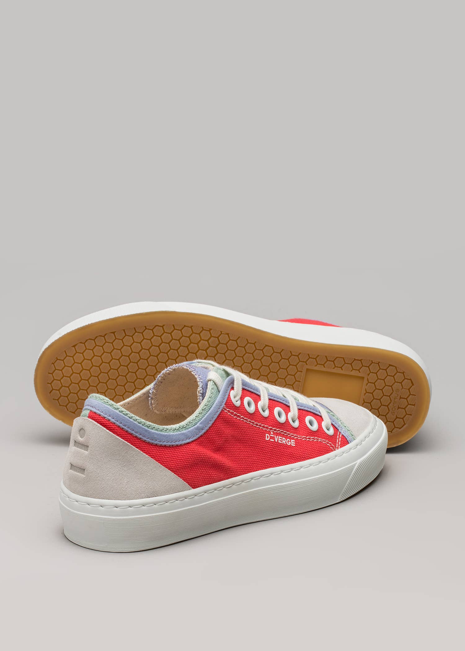 DiVERGE - Wholesale Lifestyle Sneakers - Women's - Twist Low V1 Geranium & Sage Green3