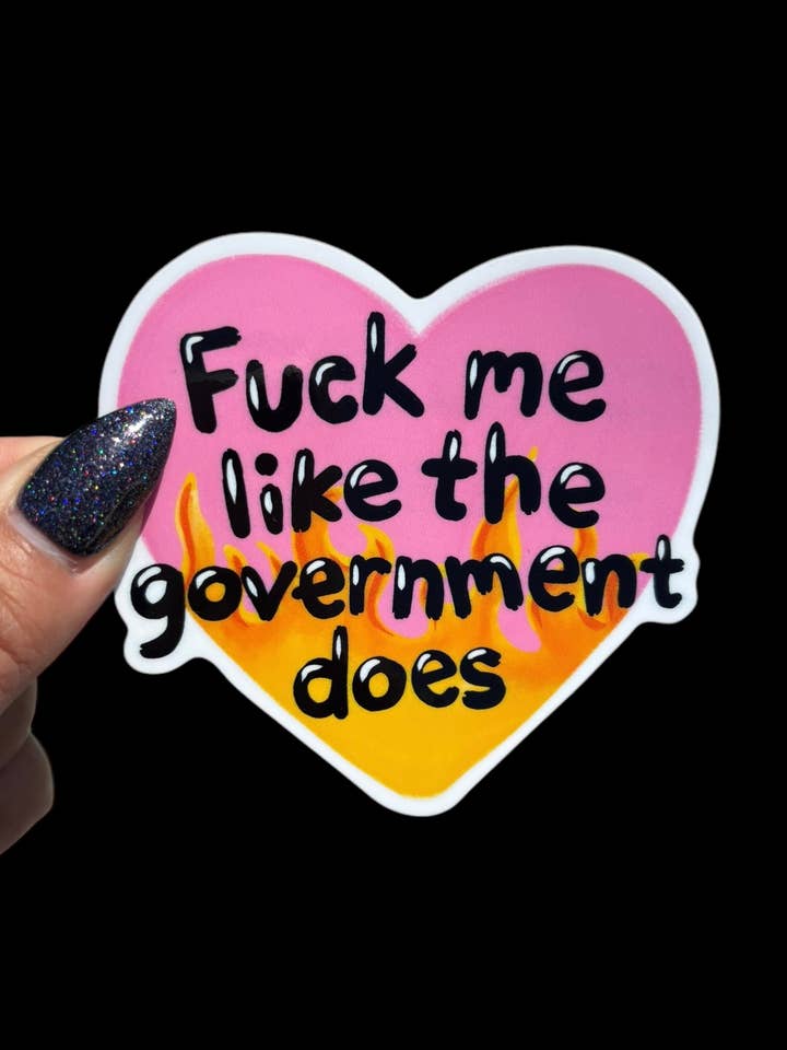 Neuk me zoals de overheid doet Vinyl Sticker voor wholesale door I Will Cut You Creations