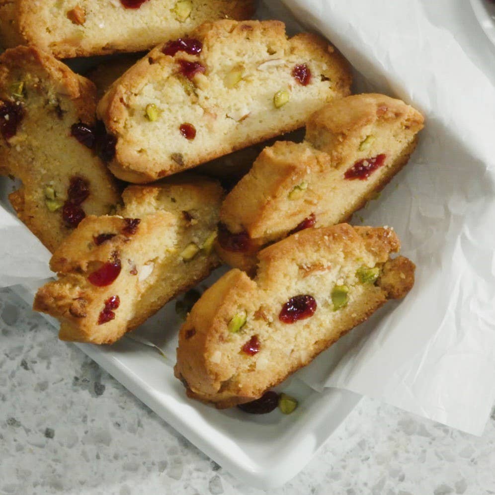 The Watkins Co. - Wholesale Vanilla/Fruit Extract - Pure Almond Extract 11 fl oz3