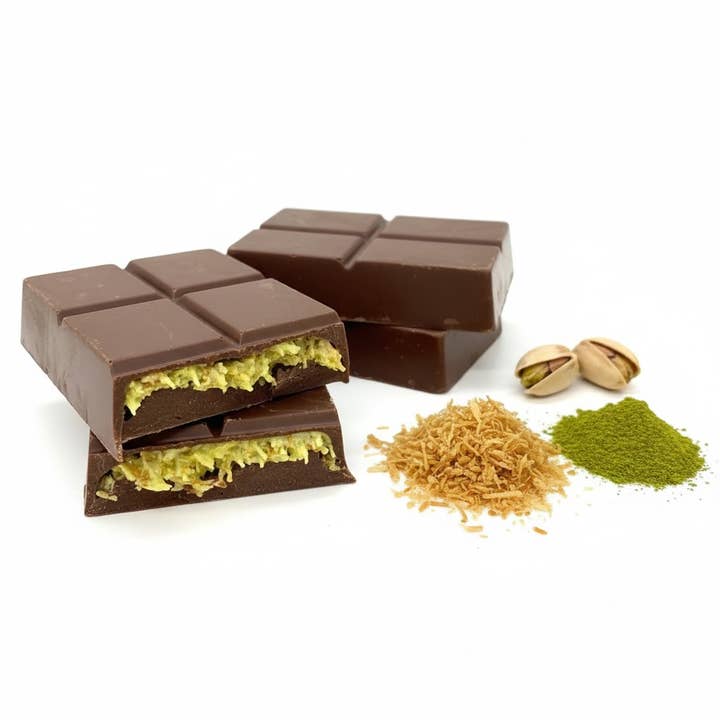 Aladdin - Wholesale Chocolate Bar - V-Gift Pistachio Praline Dubai Chocolate Premium 146g Halal4