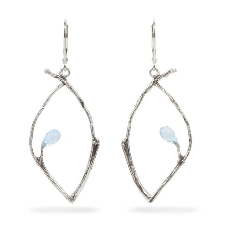 Boucles d'oreilles navette pour la vente par Susan Rodgers Designs