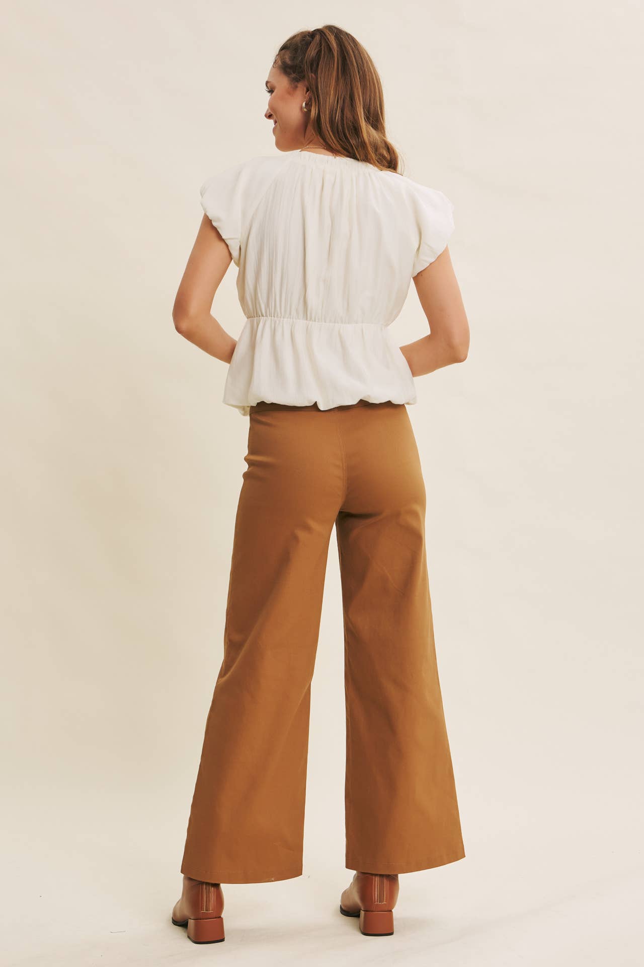 in february - Wholesale Blouse - Women's - SEASONLESS FEMININE CRINKLE BLOUSE WITH CONTRAST BOW TIE15