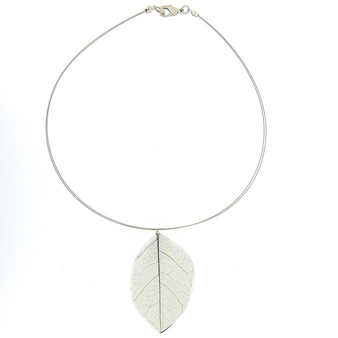 pendant in natural material for wholesale by Culture Mix