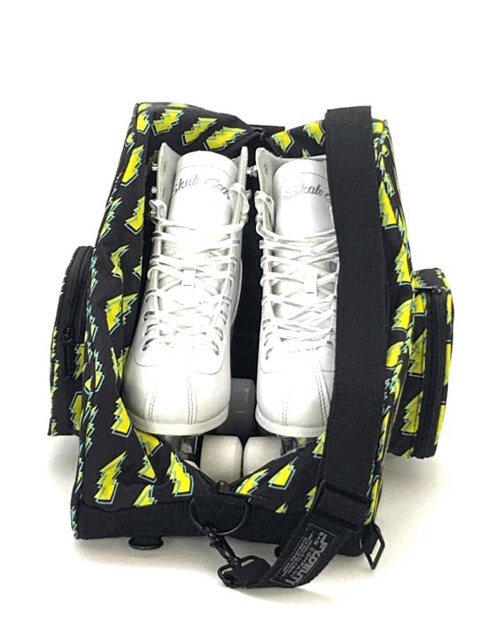 98105: Freewheelin' Roller Skate Bag Pack | Bowie Bolts for wholesale by Fydelity