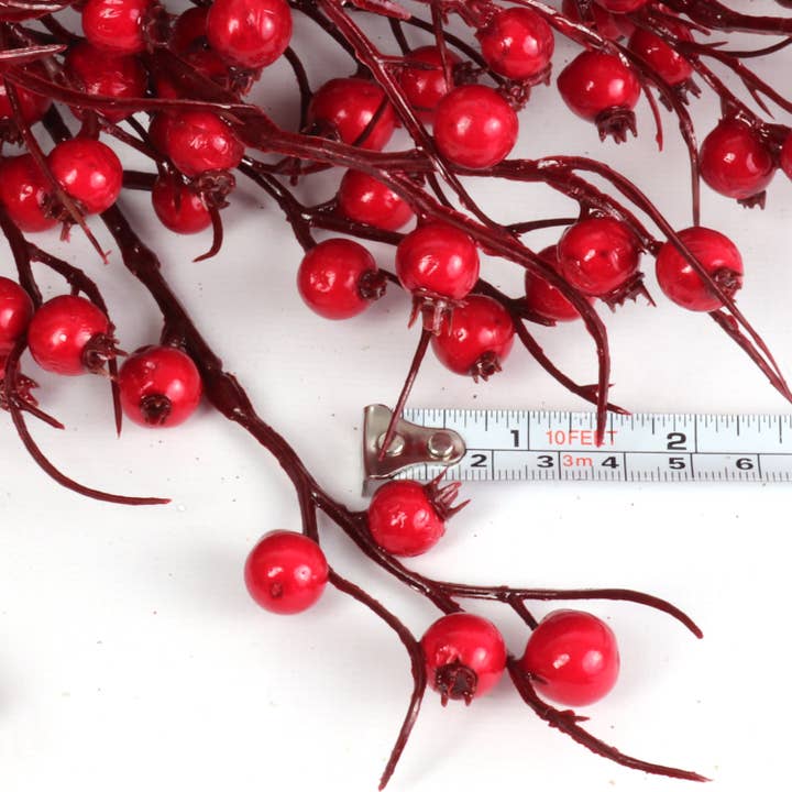 Larksilk - Wholesale Wreath - Set Of 2 Christmas Rosehip Berry Wreaths With Lifelike Red